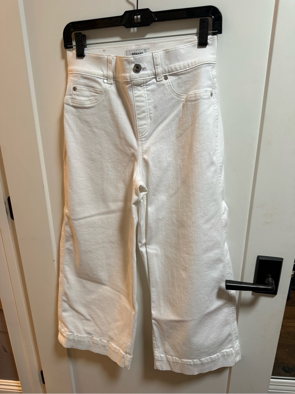 SPANX White Wide-Leg Crop Jeans
